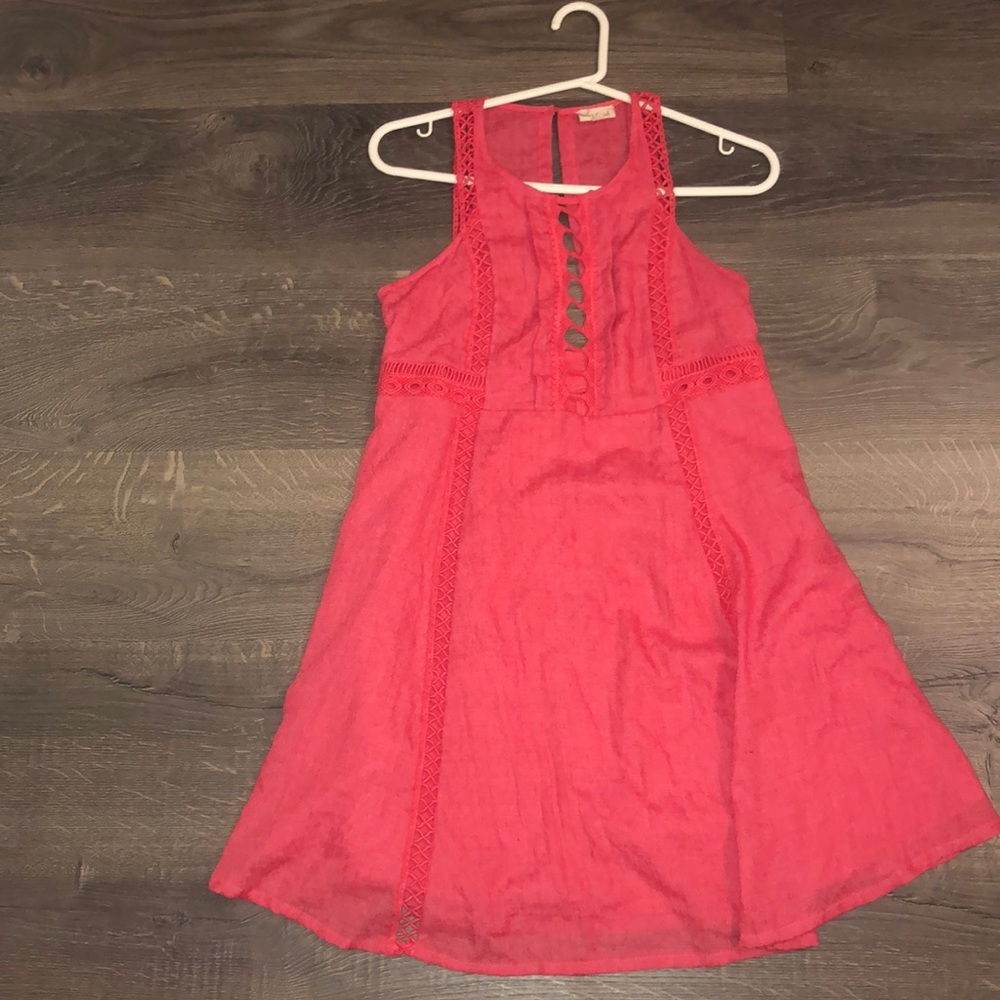 ✨hot pink open back dress!